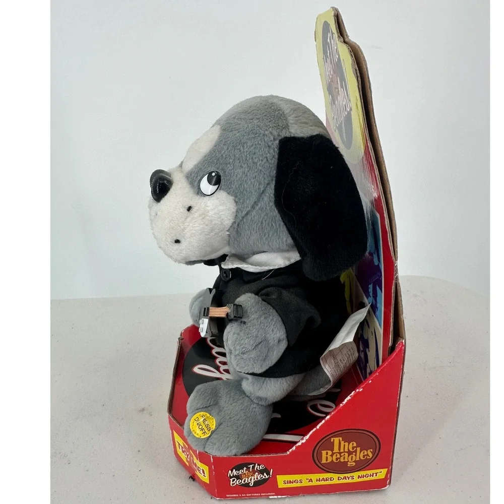 Gemmy Meet The Beagles Sings‎ A Hard Days Night Musical Plush Dog Beatles 2003